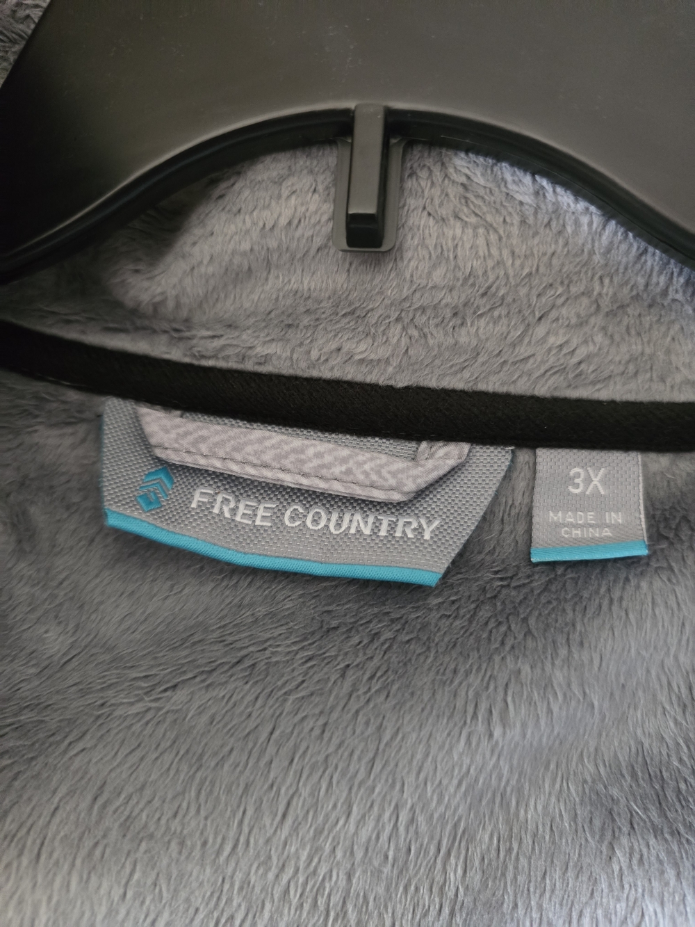 NWT- Free Country Women's Freecycle Super Softshell Jacket in the "Silver Chip". - Picture 9 of 11